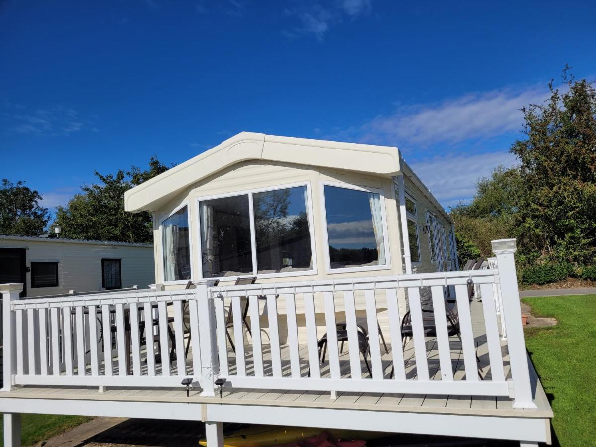 Caravan In The Cotswolds Villa ไซเร็นเซสเตอร์ ห้อง รูปภาพ