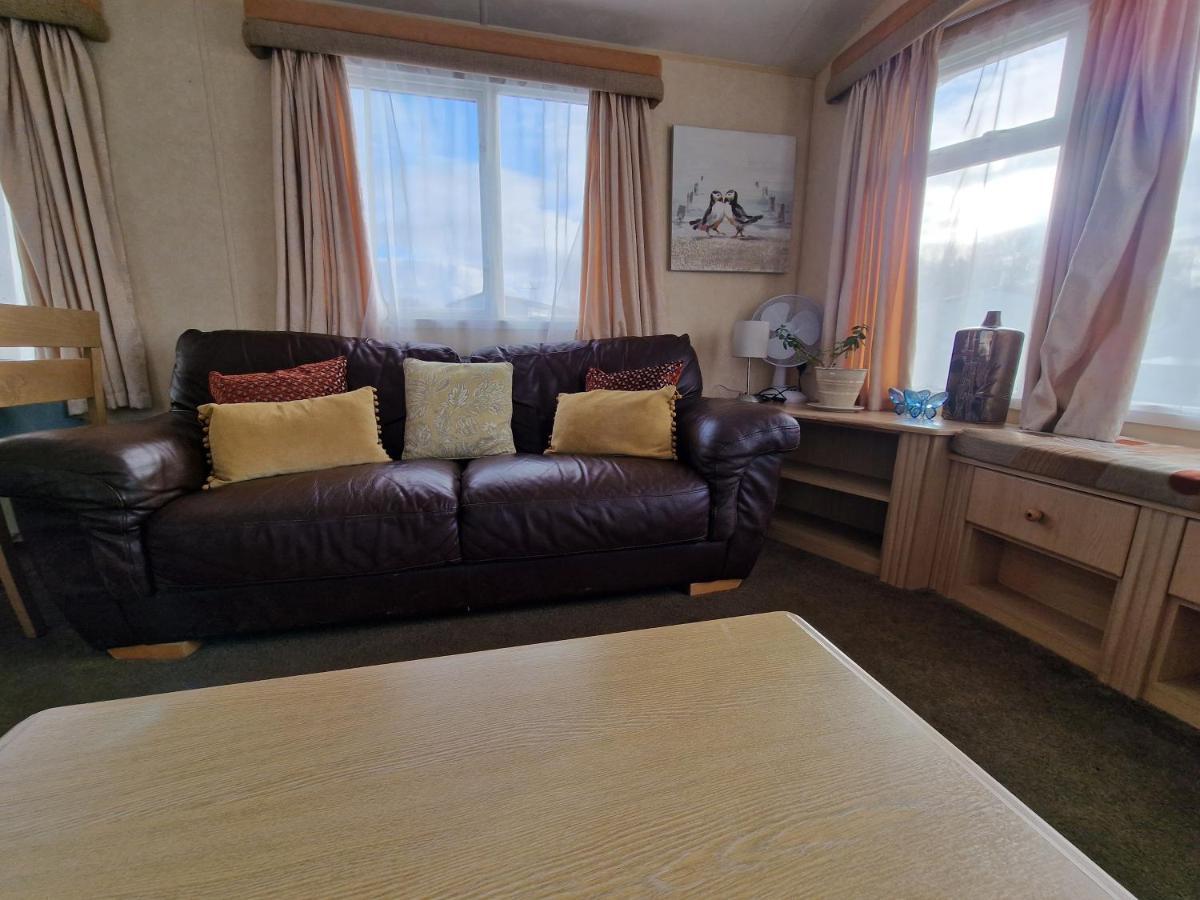 Caravan In The Cotswolds Villa ไซเร็นเซสเตอร์ ภายนอก รูปภาพ